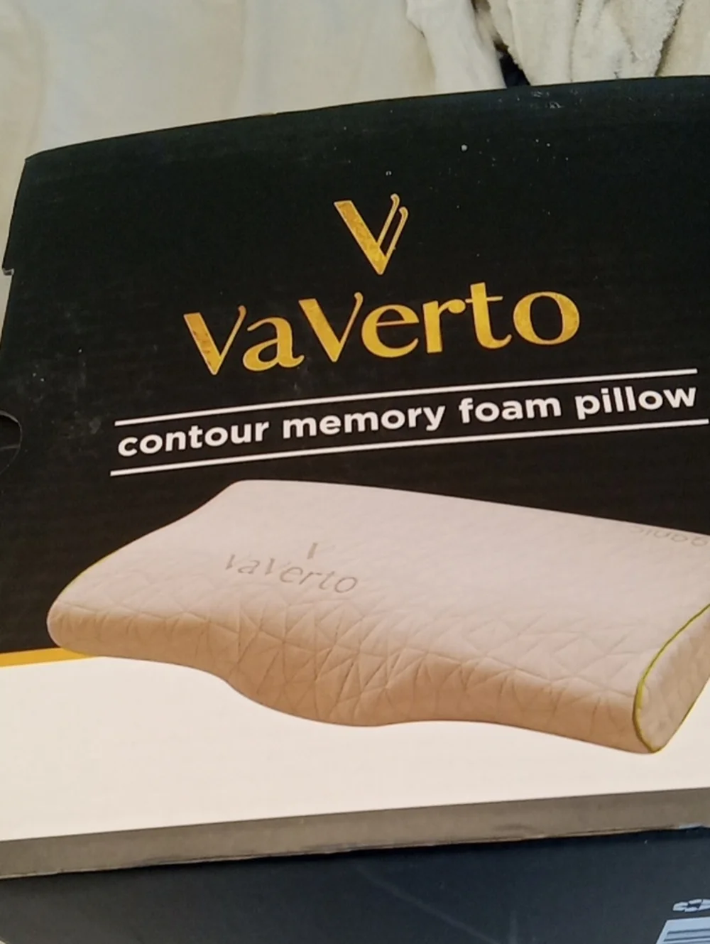 VaVerto Contour Memory Foam Pillow - Black Box